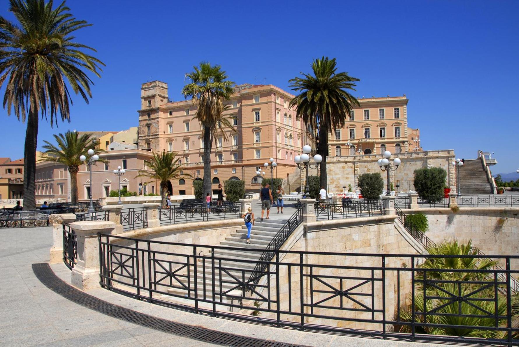 Centro Storico Lovely House R9345 Cagliari Exterior foto